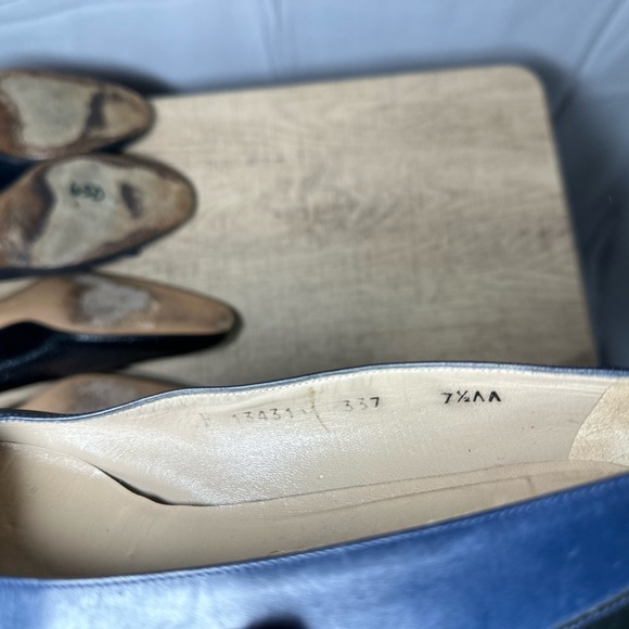 Salvatore Ferragamo 4 Pairs of Shoes - Picture 8 of 16